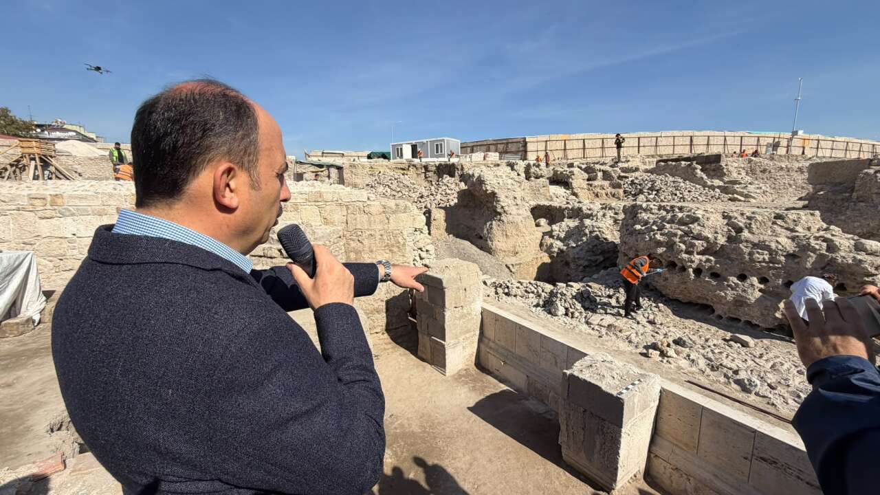 Konya'da tarihin kapısı aralandı! 25 metrelik dev yapı gün yüzüne çıktı 19